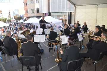 Concierto de la Banda Municipal y Feria de Artesanía en Los Llanos de Telde (Foto Francisco Javier Santana y TA)
